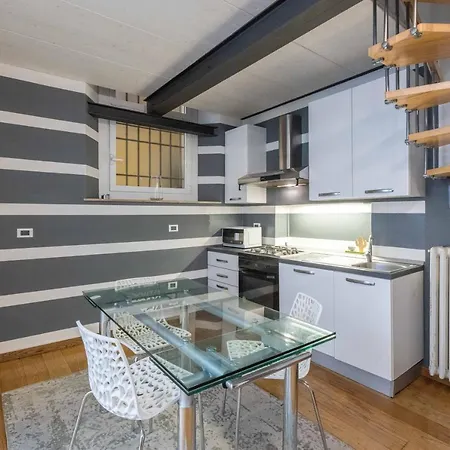 Apartament De'carbonesi, By Short Holidays Bolonia